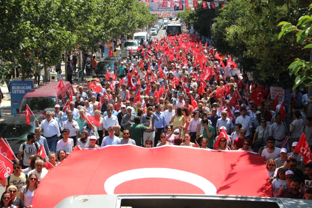 CHP Manisa’dan ‘Büyük İktidar Yürüyüşü’