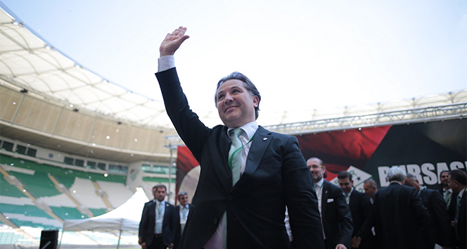 Bursaspor’da yeni başkan Mesut Mestan