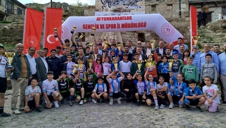 Akhisarlı pedallar Afyon’da zirve yaptı